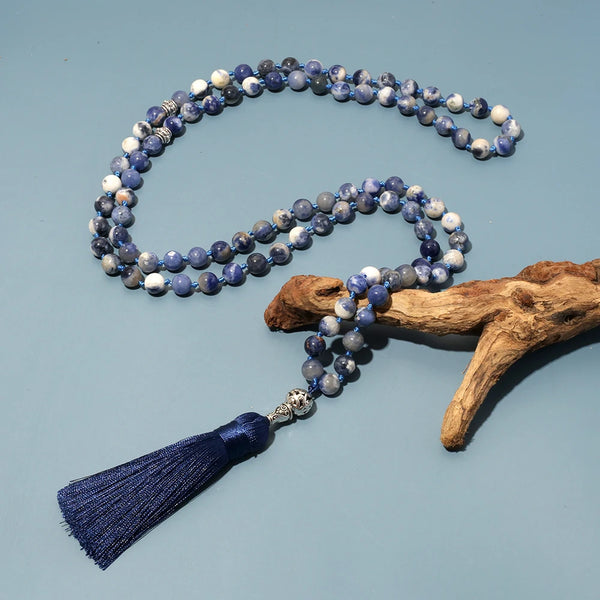 Sodalith Serenity Mala: Kombination von Schönheit und Meditation